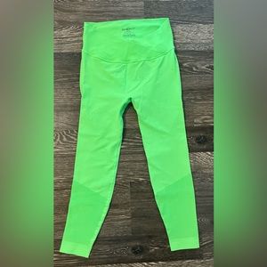 SHEFIT Boss Seamless Leggings size: Large(Luxe)